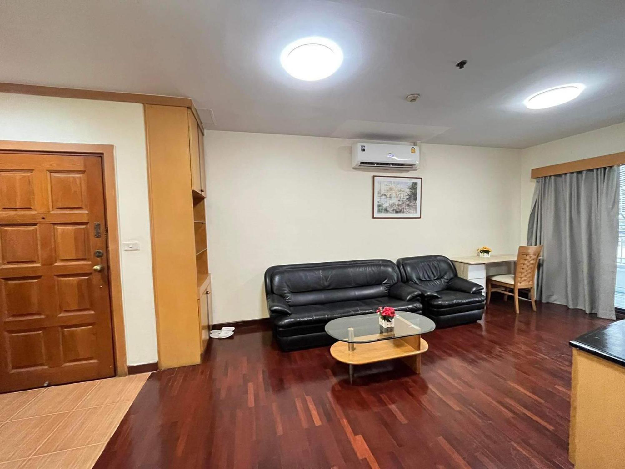 Grand Diamond Condo Suites กรุงเทพมหานคร ภายนอก รูปภาพ