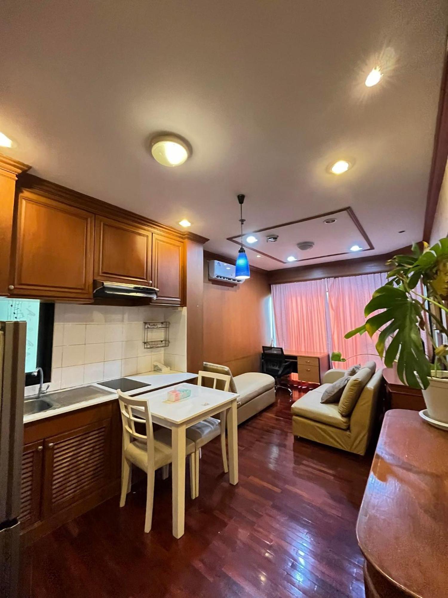 Grand Diamond Condo Suites กรุงเทพมหานคร ภายนอก รูปภาพ