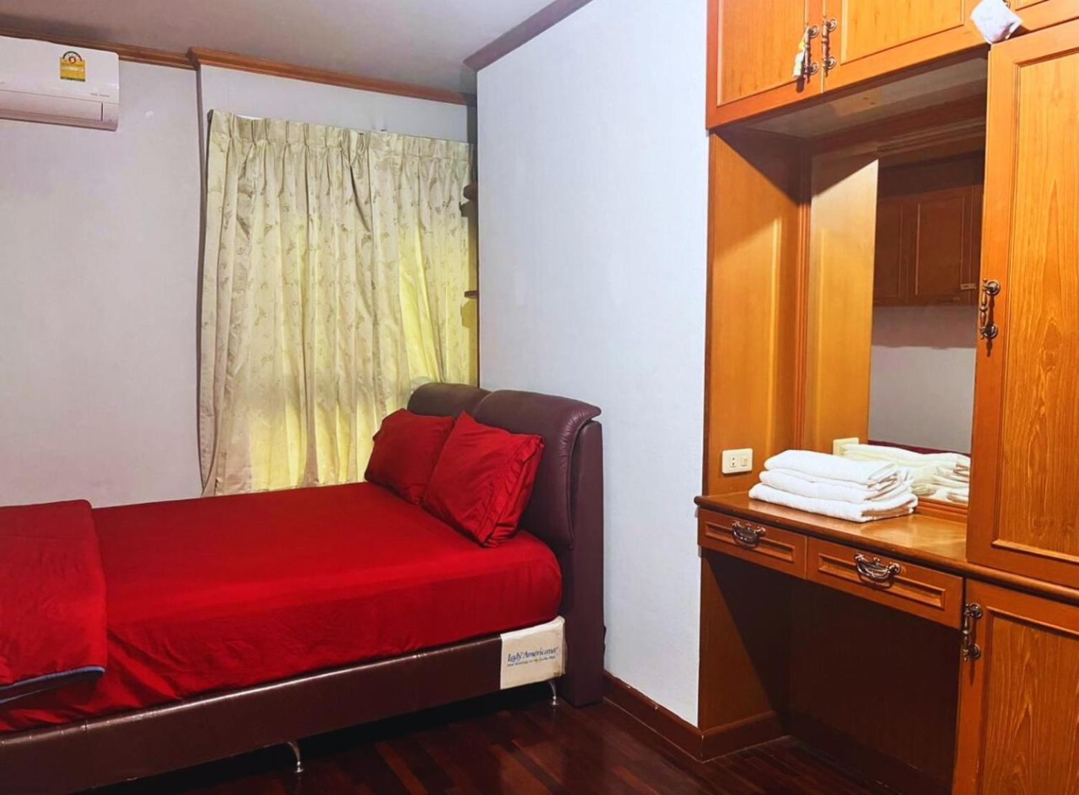Grand Diamond Condo Suites กรุงเทพมหานคร ภายนอก รูปภาพ