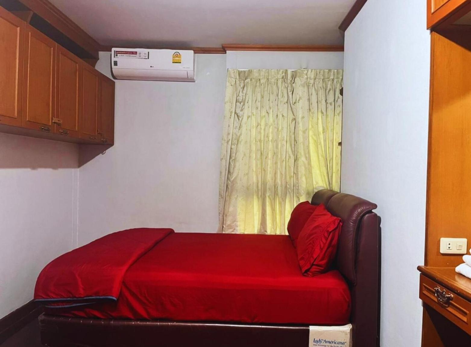 Grand Diamond Condo Suites กรุงเทพมหานคร ภายนอก รูปภาพ